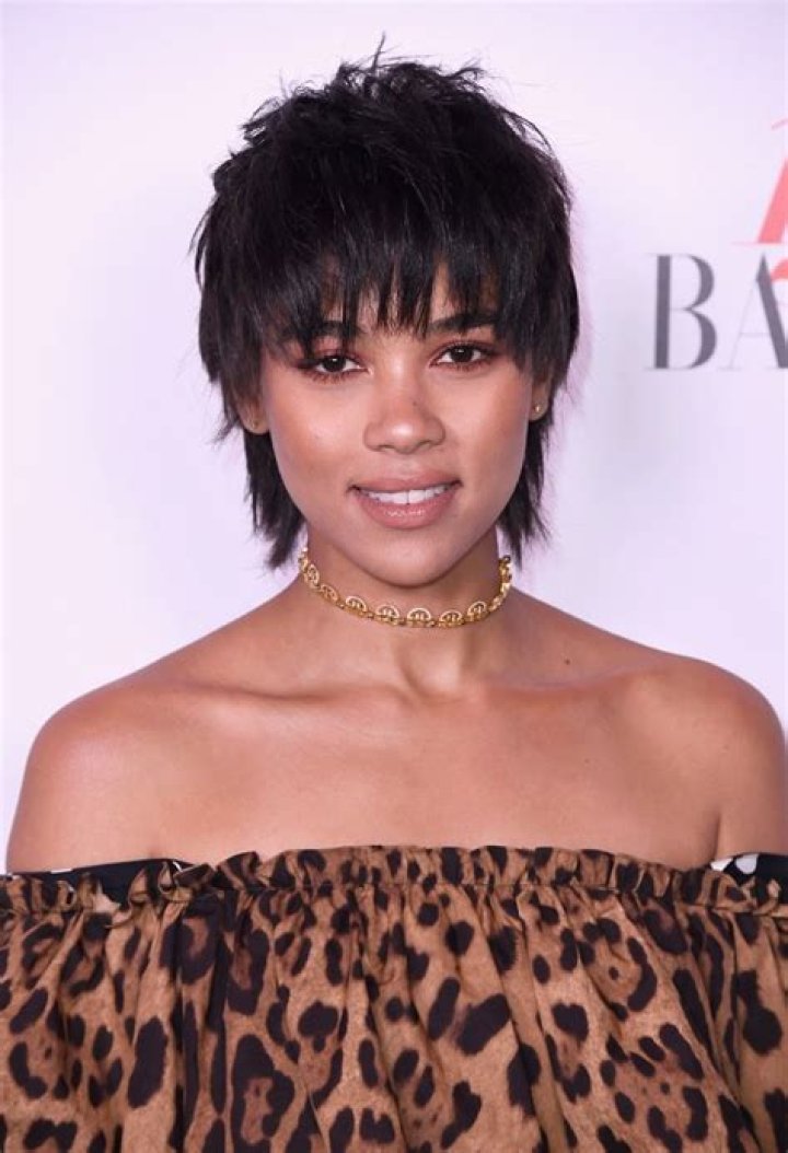 What is a Razor Cut Hairstyle: The Ultimate Guide for Men and Women