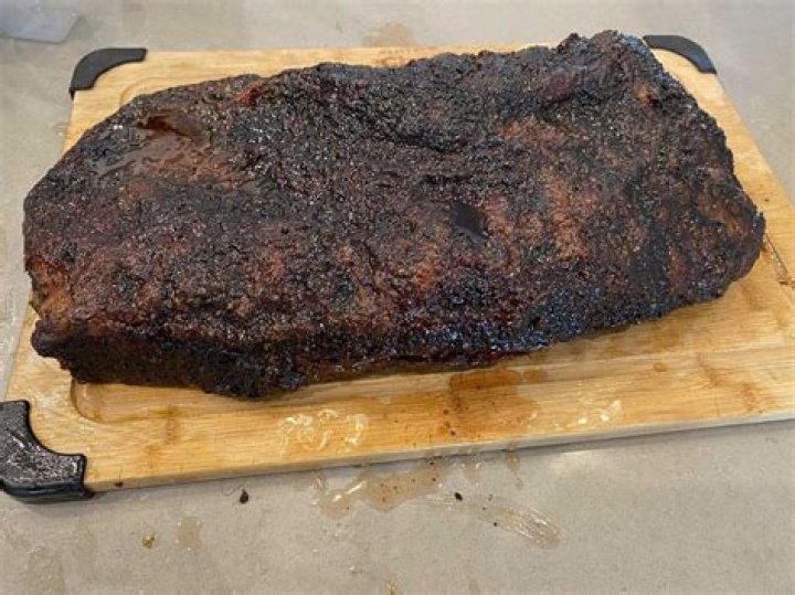 What Temperature Should You Wrap Brisket? A Comprehensive Guide for Smoky Perfection