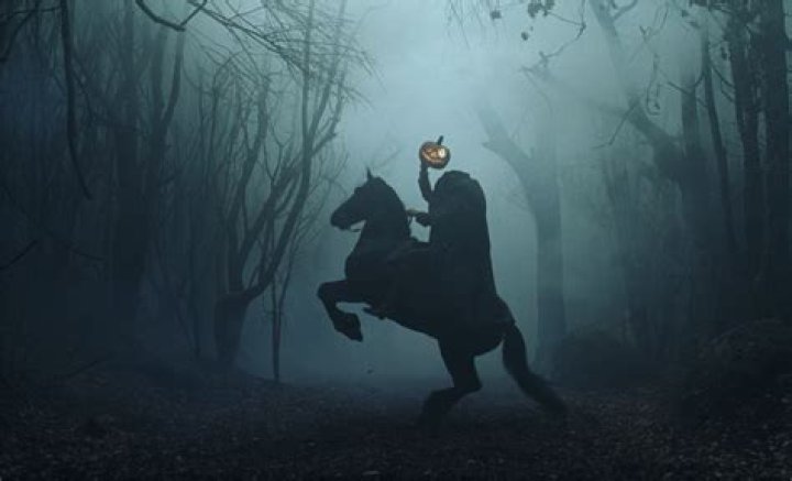 When Does the Headless Horseman Come Out? Unveiling the Mystery