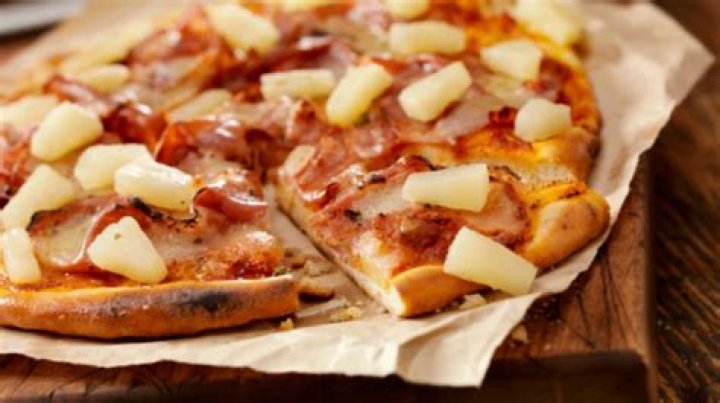 Where Did Pineapple on Pizza Originate? Discover the Juicy History