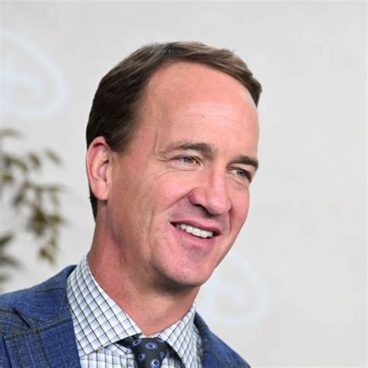 Where Does Erictonestreet Live? Unveiling the Life and Location of a Rising Star