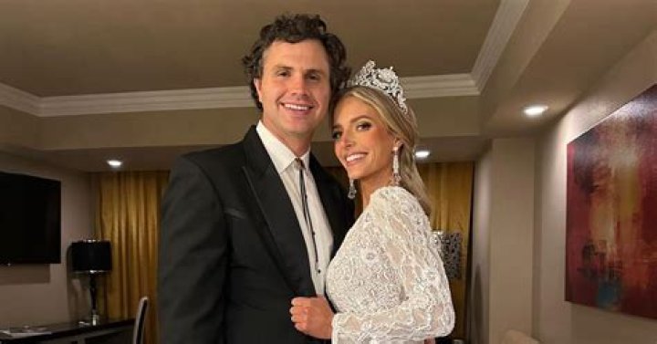 Who is Daniel Neelman: A Comprehensive Look into the Life and Achievements of the Aviation Visionary