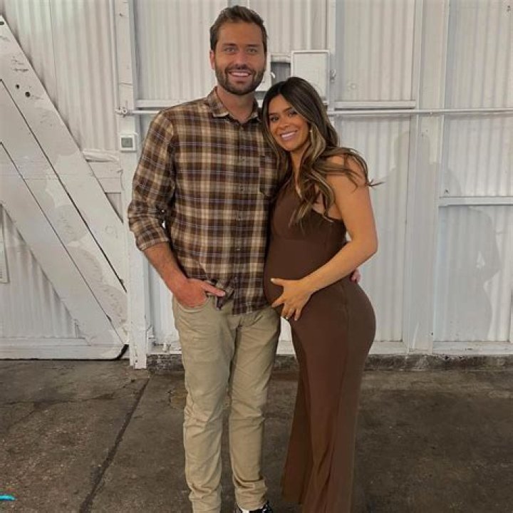 Who Is Frankie Katafias Husband? Unveiling the Life and Love Story