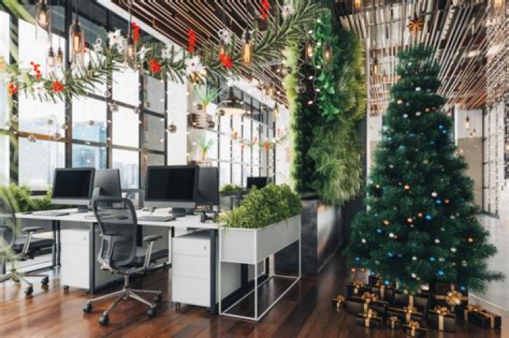 2023's Ultimate Guide to Xmas Office Decorating Ideas: Transform Your Workspace into a Winter Wonderland
