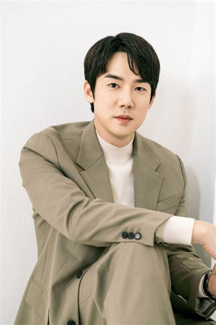 Yoo Yeon-Seok: The Rising Star in the World of Entertainment